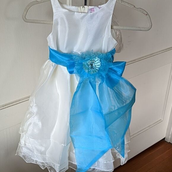 ❤️Sophia young designs limited girls dress - Picture 9 of 9